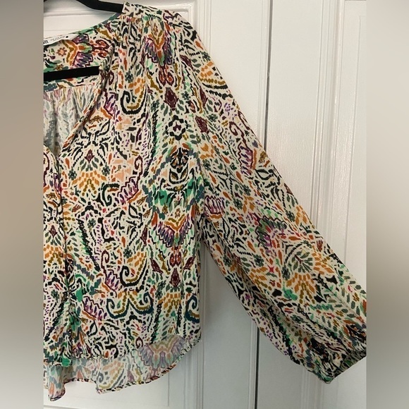 Zara Multicolored Pattern Metallic Gold Accents Button Down Blouse Top Medium - Picture 6 of 15